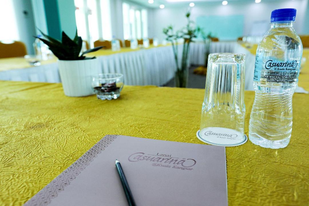 Hotel Casuarina@Kuala Kangsar Exteriör bild